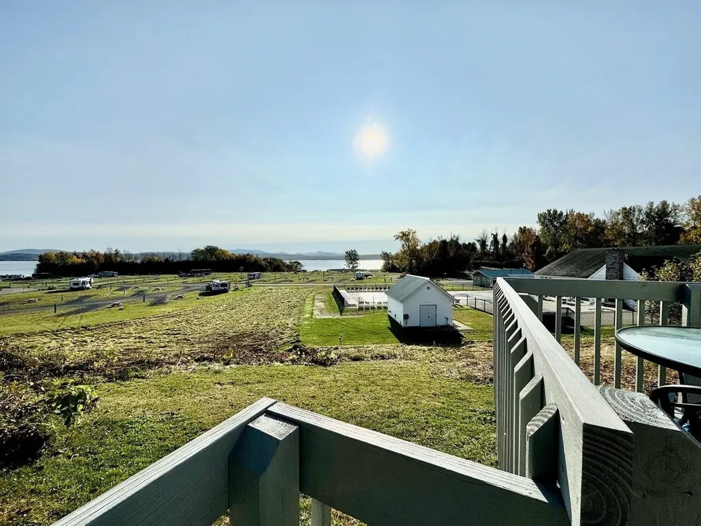 22 Empire Circle South Hero VT 05486