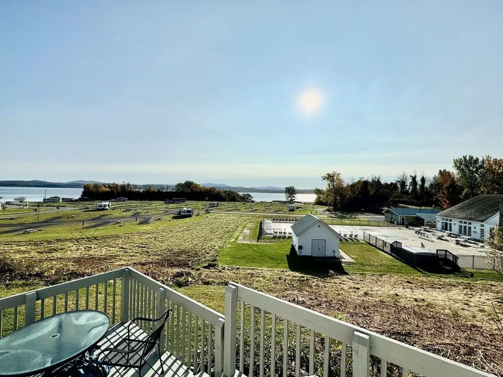 22 Empire Circle South Hero VT 05486