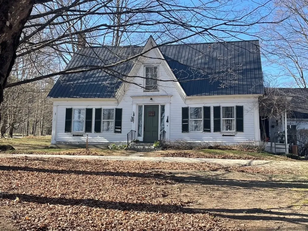 668 Urquhart Road Newbury VT 05058