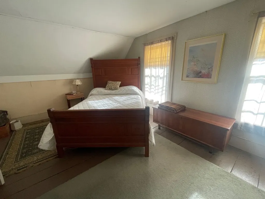 668 Urquhart Road Newbury VT 05058