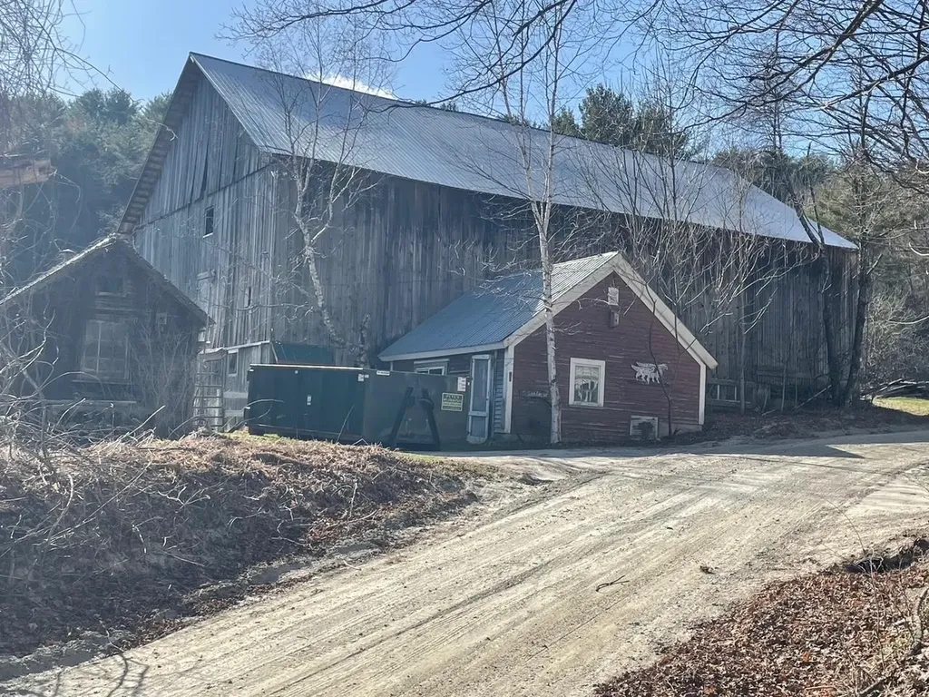 668 Urquhart Road Newbury VT 05058