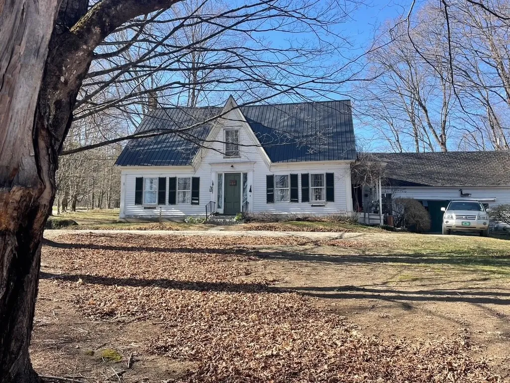 668 Urquhart Road Newbury VT 05058