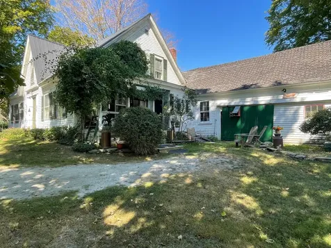 668 Urquhart Road Newbury VT 05058