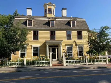 7 Islington Street Portsmouth NH 03801