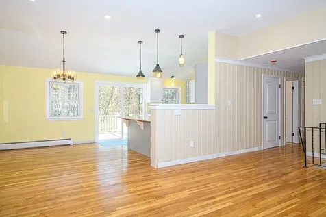 24 Hampton Falls Road Exeter NH 03833