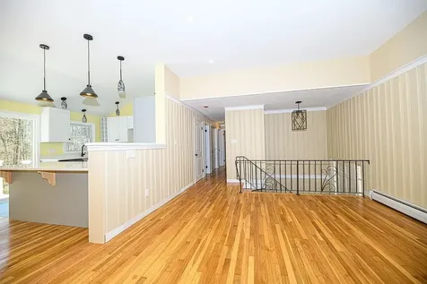24 Hampton Falls Road Exeter NH 03833