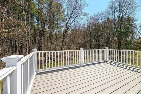 24 Hampton Falls Road Exeter NH 03833