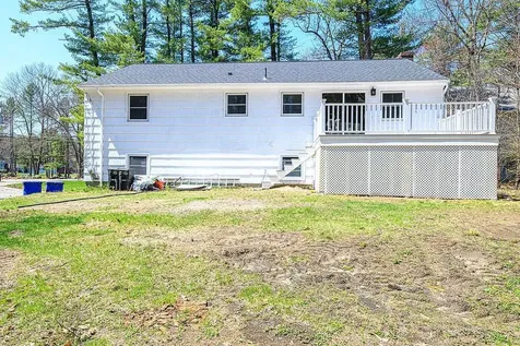 24 Hampton Falls Road Exeter NH 03833