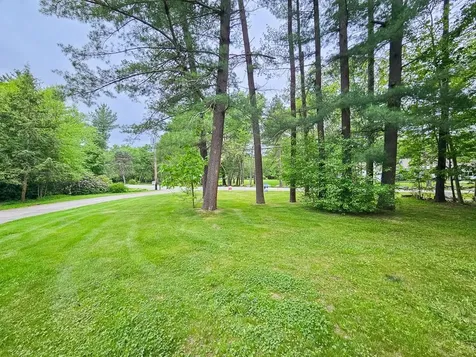 24 Hampton Falls Road Exeter NH 03833