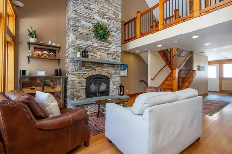 207 Bear Path Lane Burke VT 05832