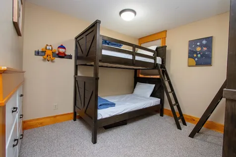 207 Bear Path Lane Burke VT 05832