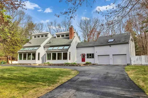 59 Edinburgh Drive Bedford NH 03110