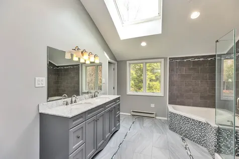 59 Edinburgh Drive Bedford NH 03110