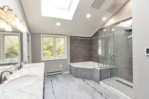 59 Edinburgh Drive Bedford NH 03110
