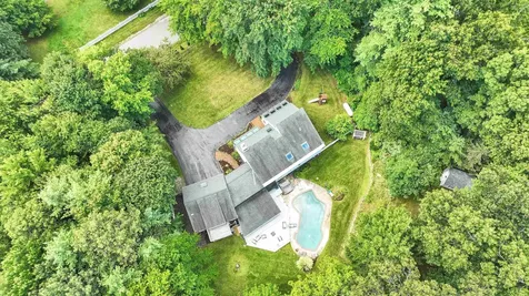 59 Edinburgh Drive Bedford NH 03110