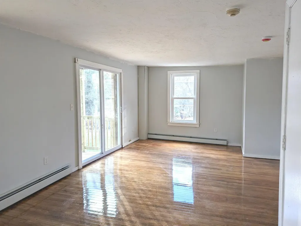 3 S Shore Road Salem NH 03079