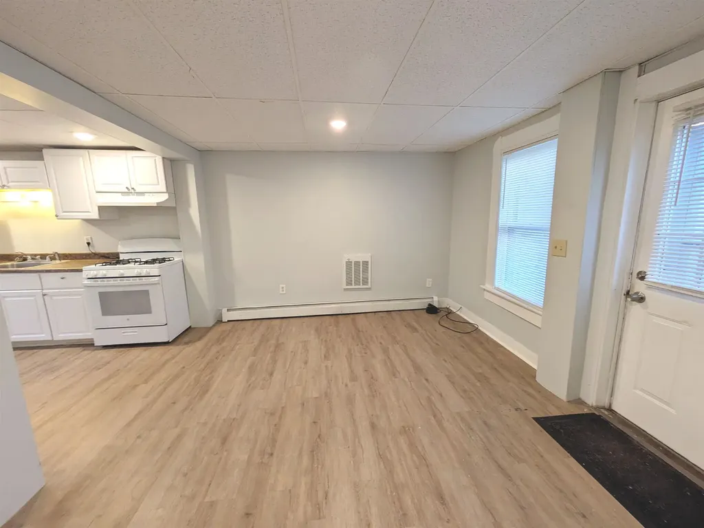 3 S Shore Road Salem NH 03079