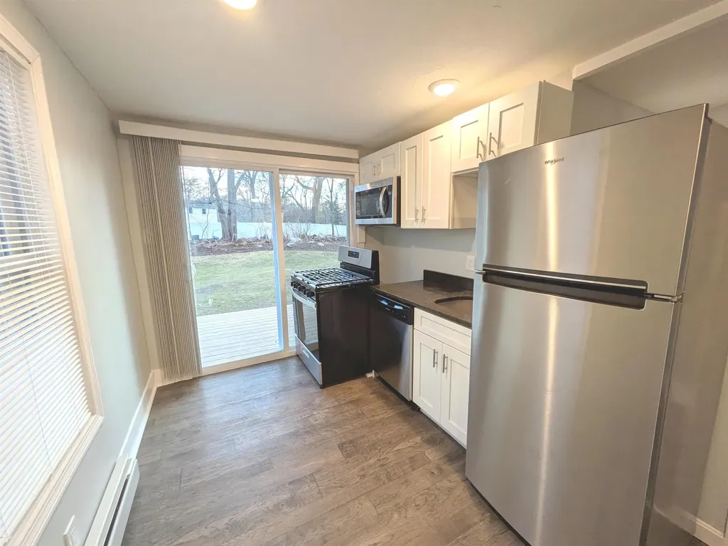 3 S Shore Road Salem NH 03079