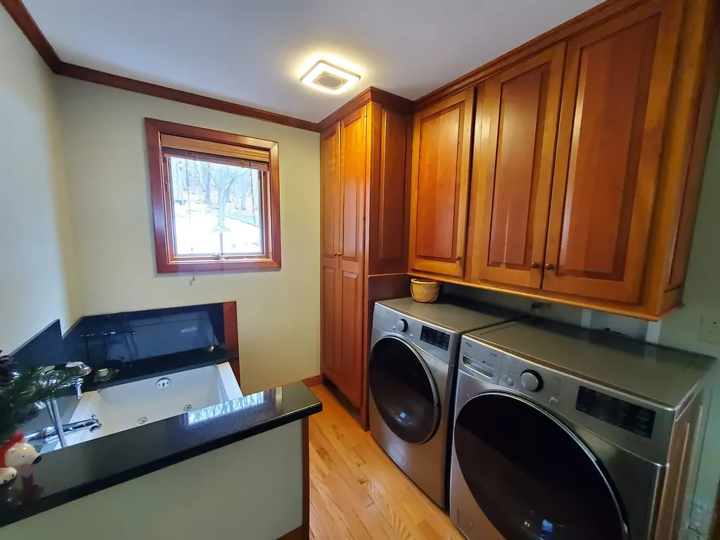 62 Hawley Drive Enfield NH 03748