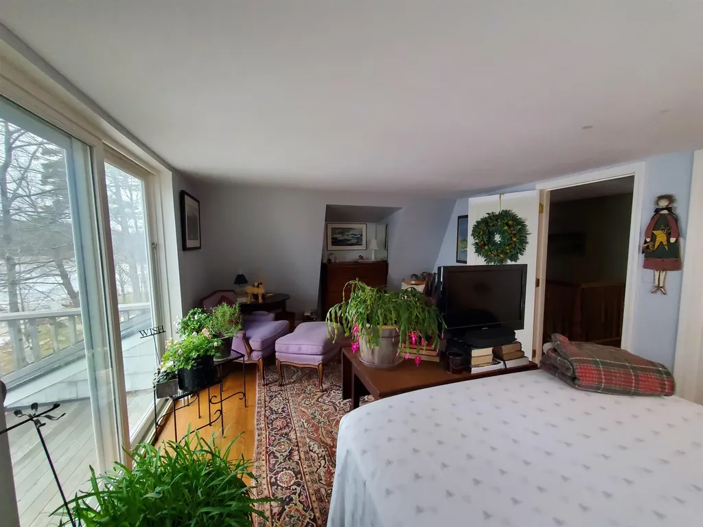 62 Hawley Drive Enfield NH 03748