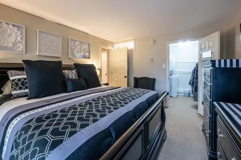 383 Old Quechee Road Hartford VT 05059
