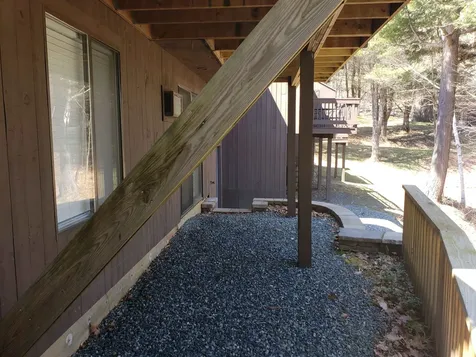 383 Old Quechee Road Hartford VT 05059