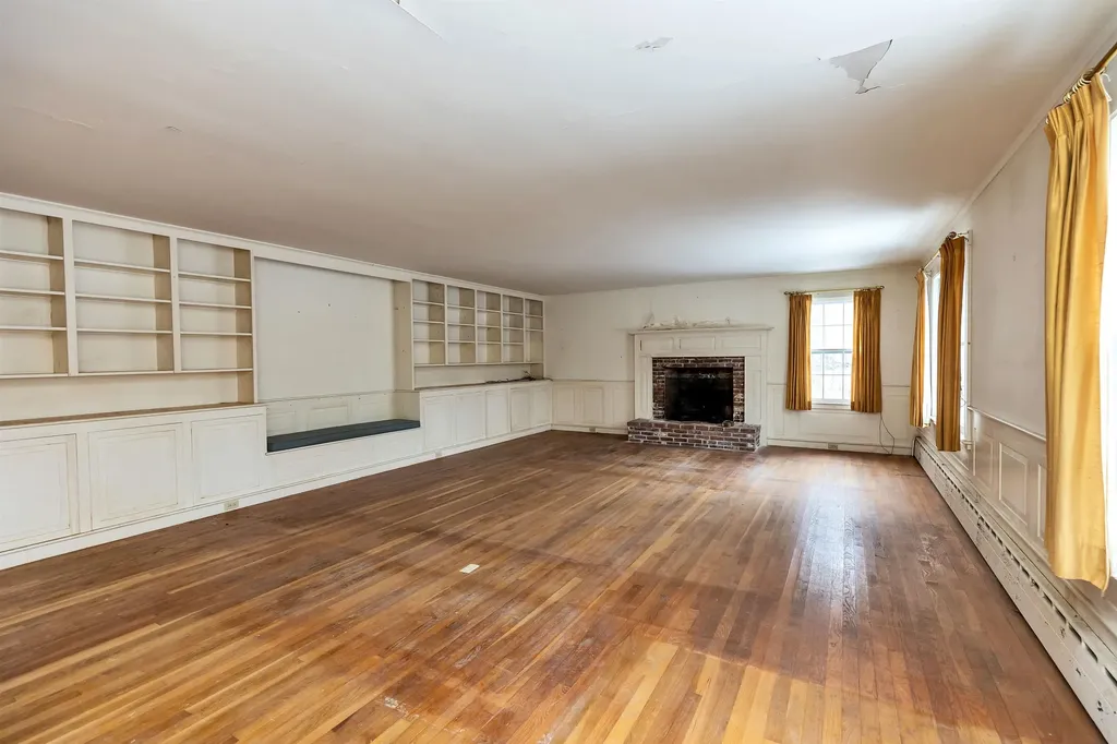 80 Second Nh Turnpike South Francestown NH 03043