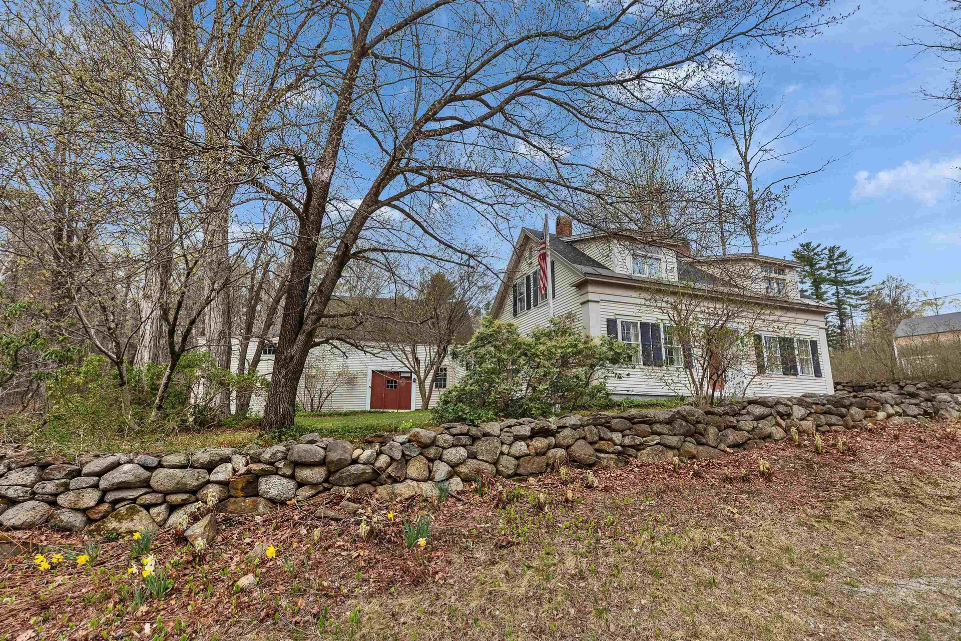 80 Second Nh Turnpike South Francestown NH 03043