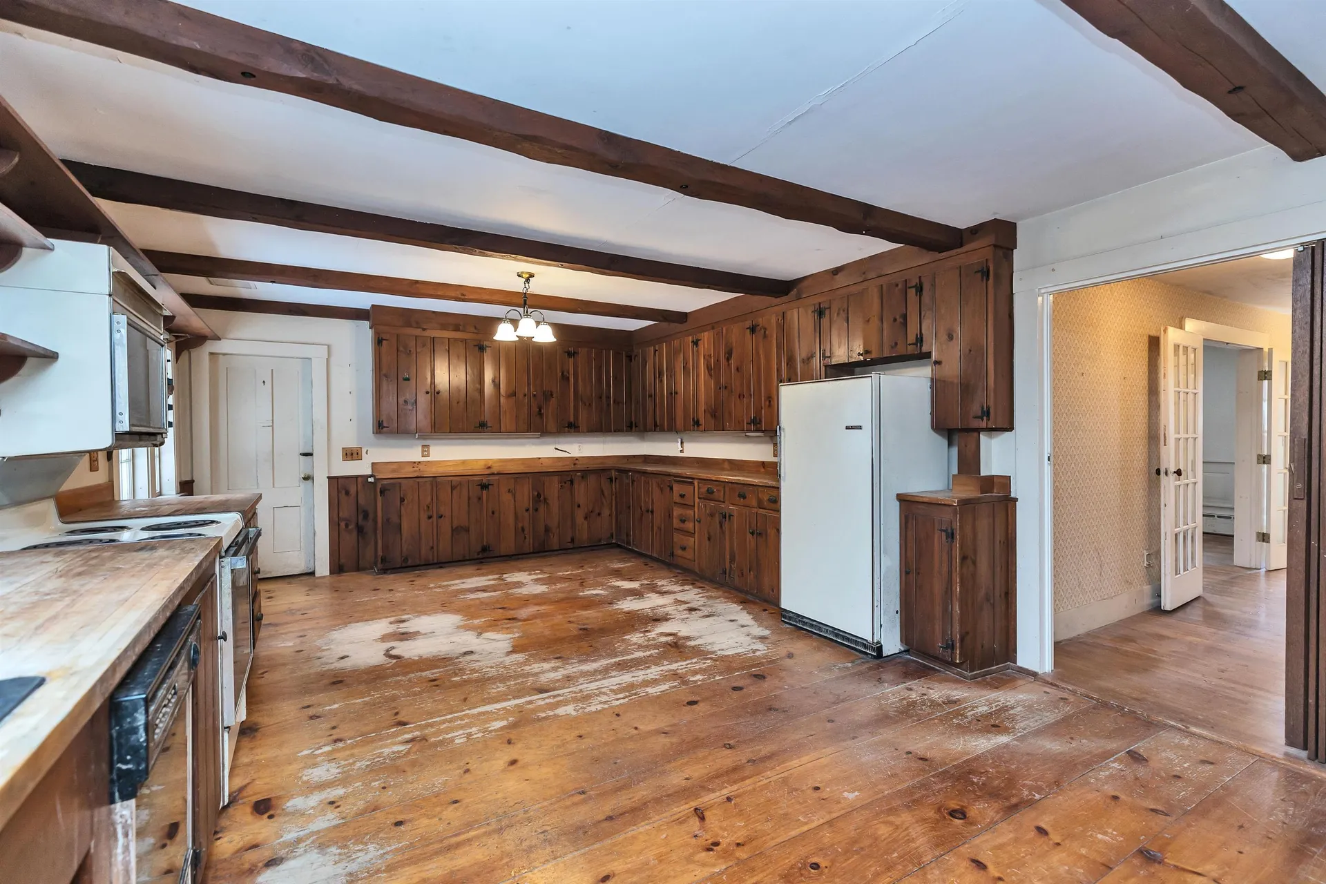 80 Second Nh Turnpike South Francestown NH 03043