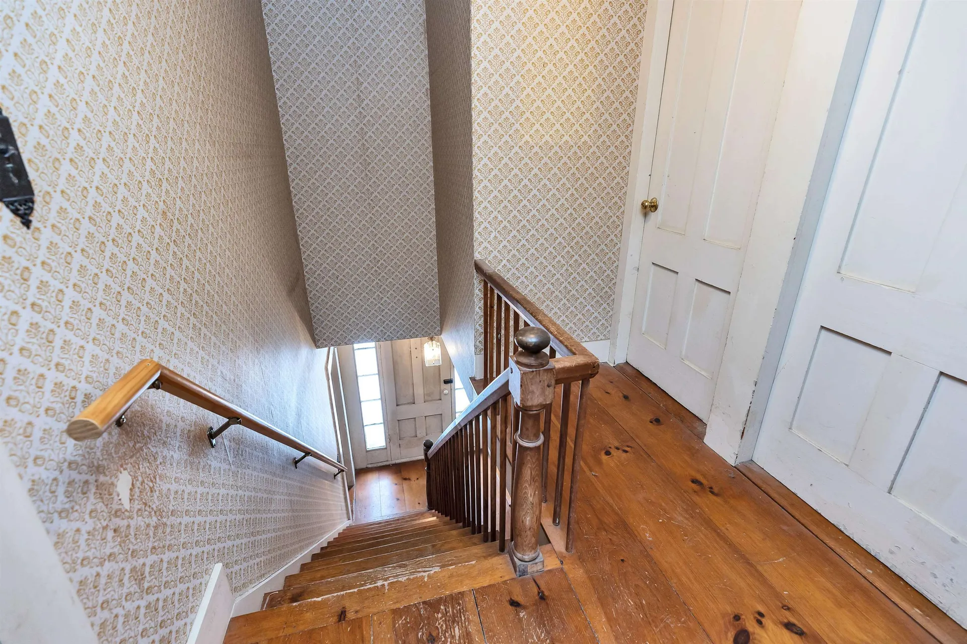 80 Second Nh Turnpike South Francestown NH 03043