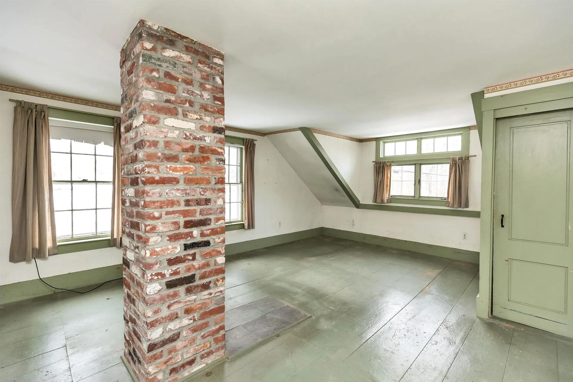 80 Second Nh Turnpike South Francestown NH 03043