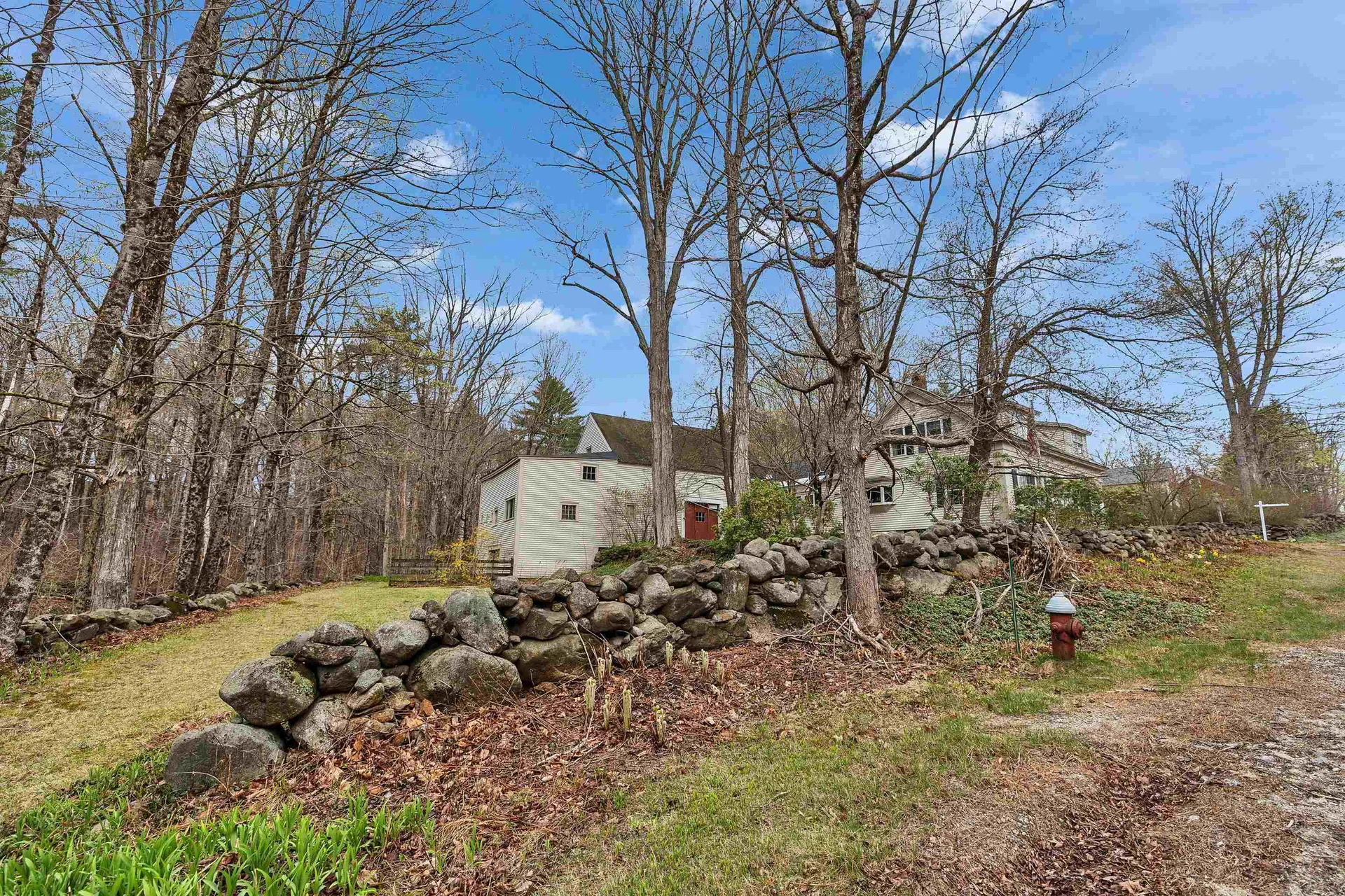 80 Second Nh Turnpike South Francestown NH 03043