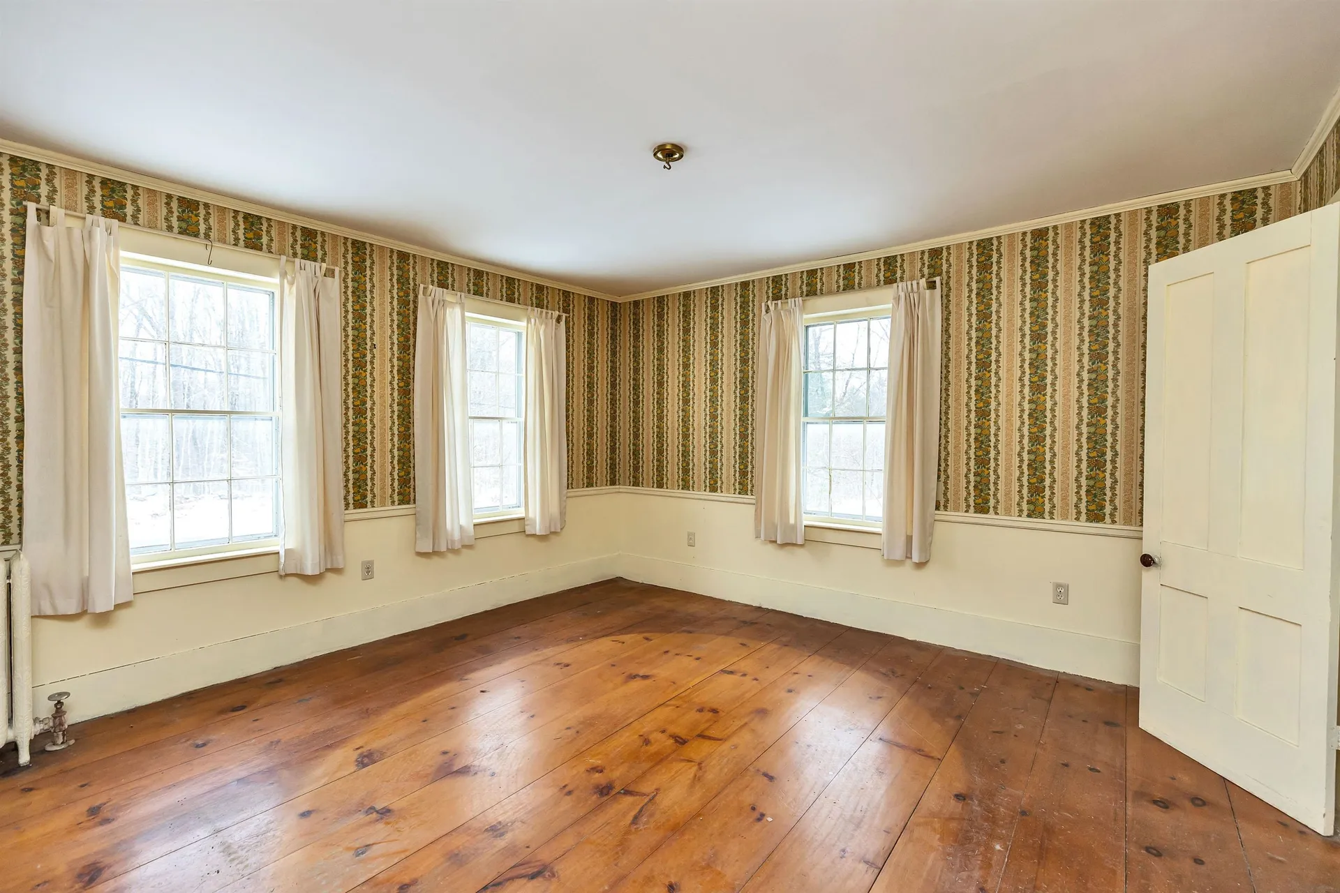 80 Second Nh Turnpike South Francestown NH 03043