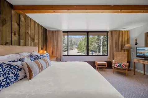 1309 Notchbrook Road Stowe VT 05672