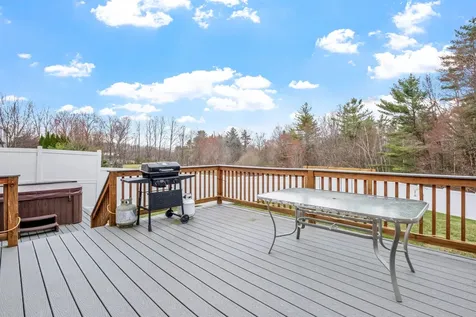 26 Federal Street Belmont NH 03220