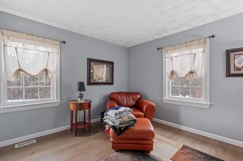 26 Federal Street Belmont NH 03220