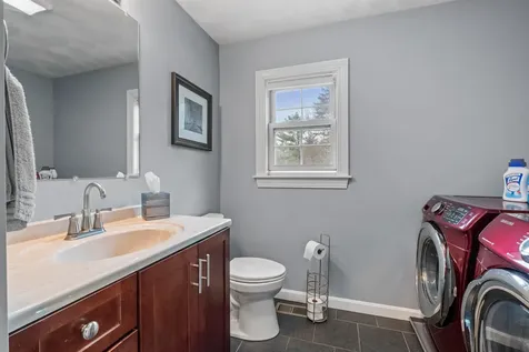 26 Federal Street Belmont NH 03220
