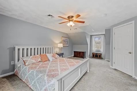 26 Federal Street Belmont NH 03220