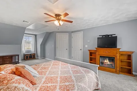 26 Federal Street Belmont NH 03220