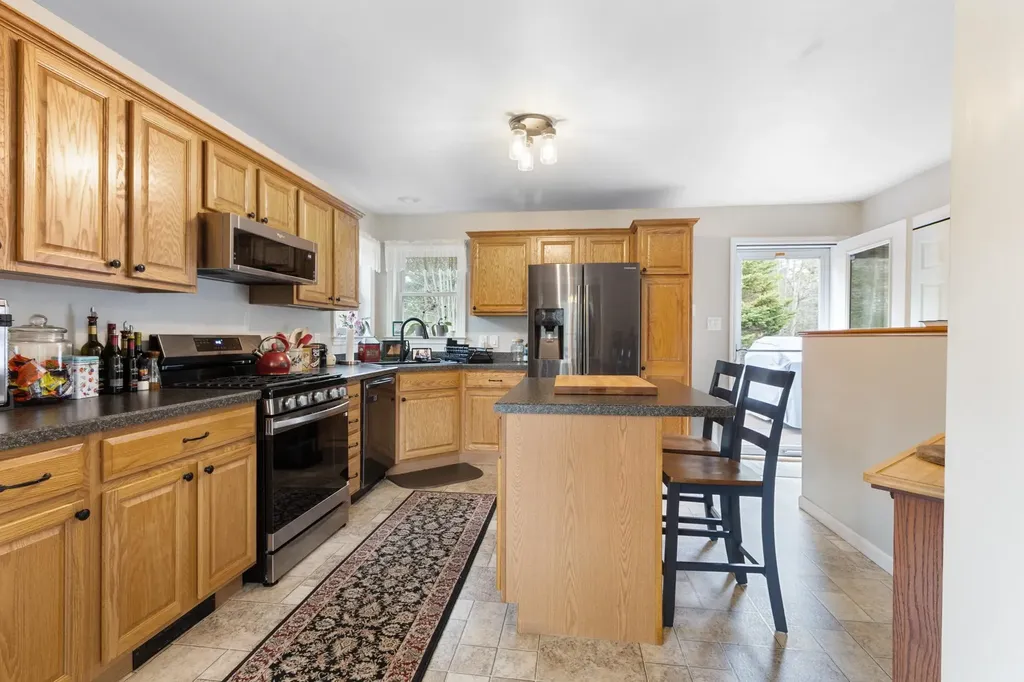 89 Ammonoosuc Avenue Bath NH 03740