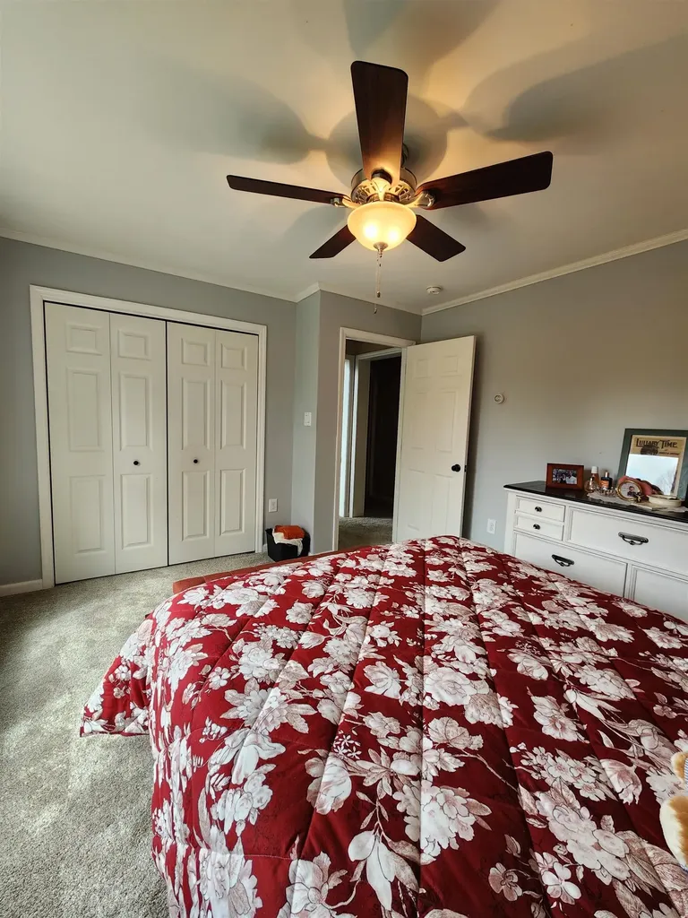 89 Ammonoosuc Avenue Bath NH 03740