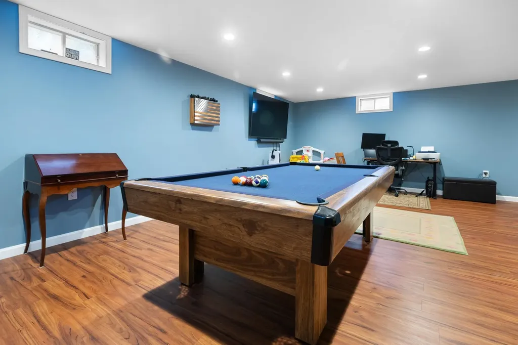 89 Ammonoosuc Avenue Bath NH 03740