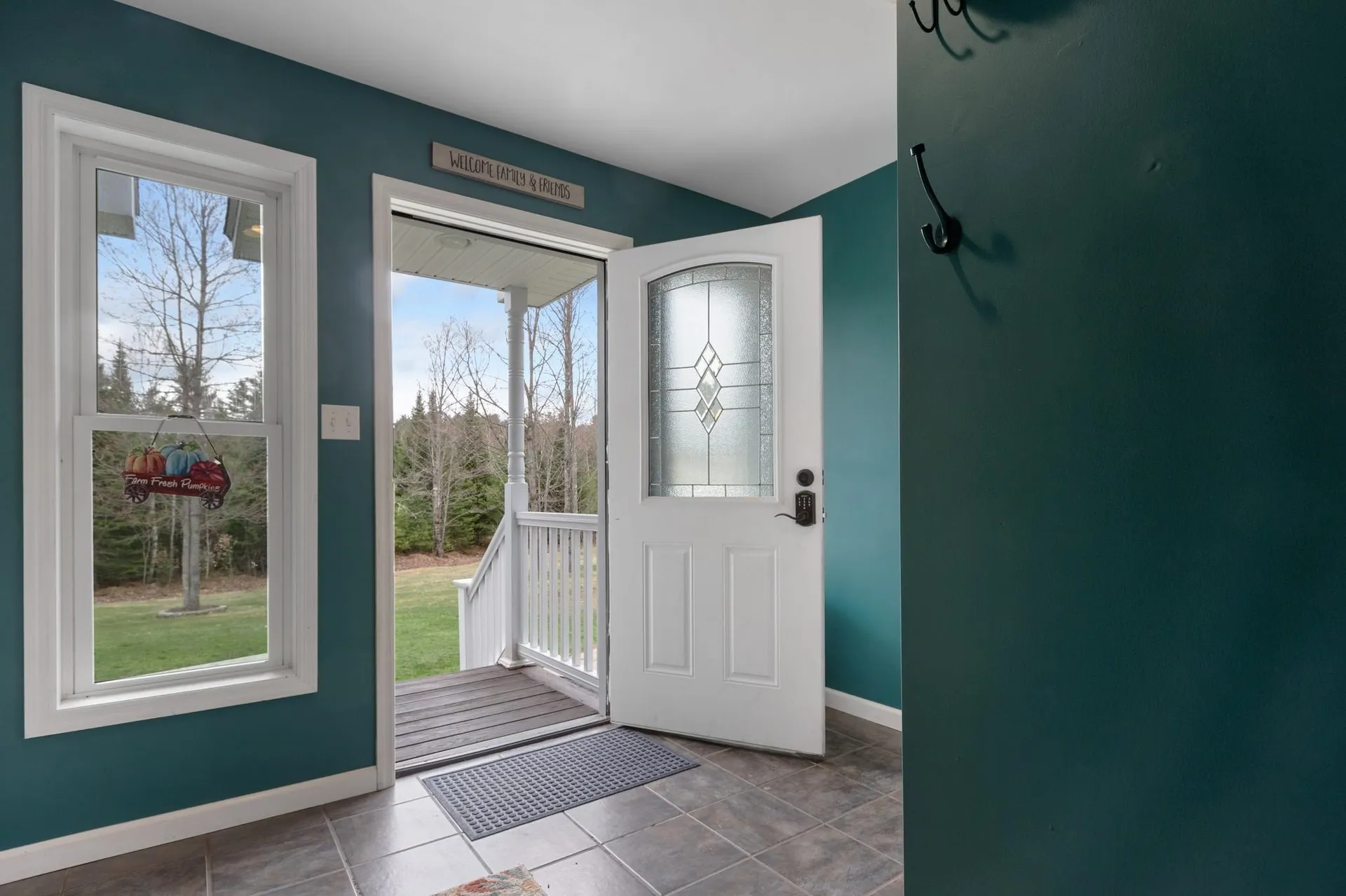 89 Ammonoosuc Avenue Bath NH 03740