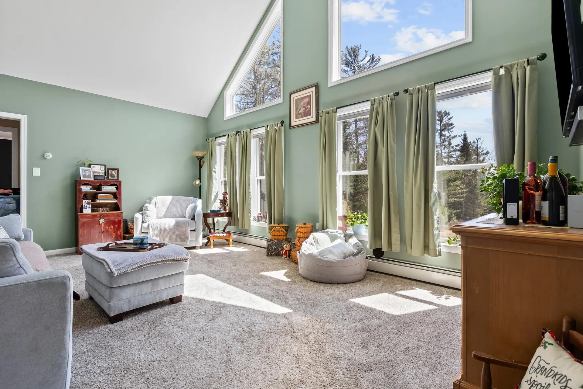 89 Ammonoosuc Avenue Bath NH 03740