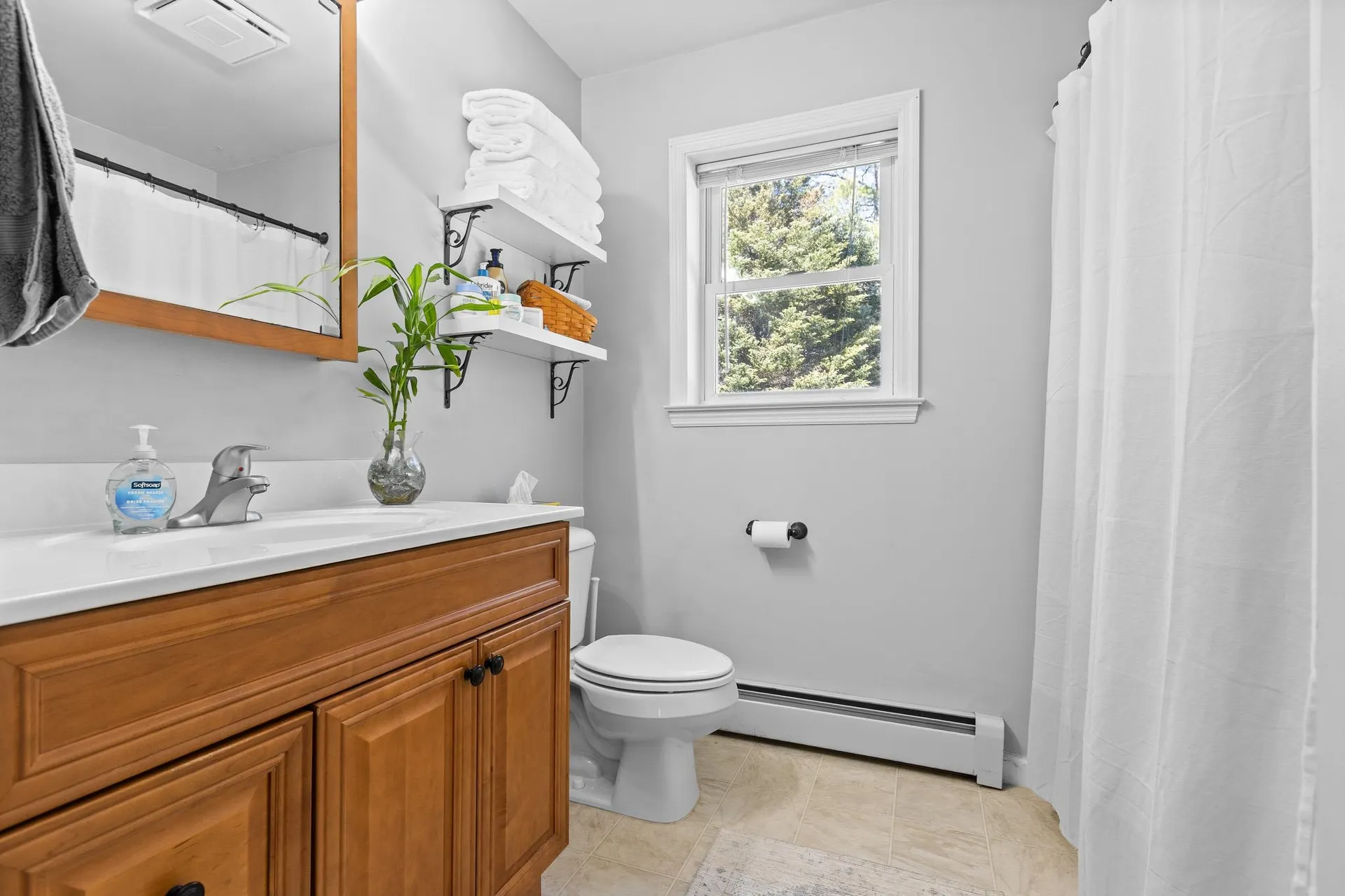 89 Ammonoosuc Avenue Bath NH 03740