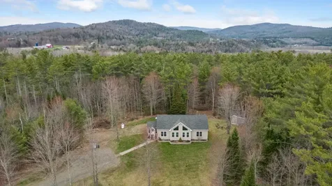 89 Ammonoosuc Avenue Bath NH 03740