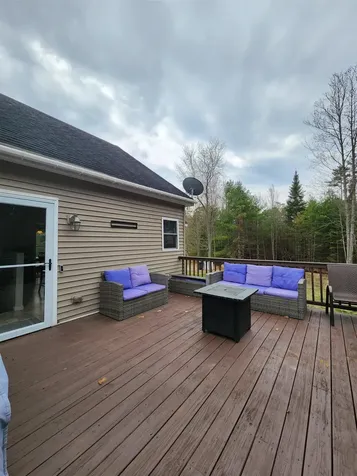 89 Ammonoosuc Avenue Bath NH 03740