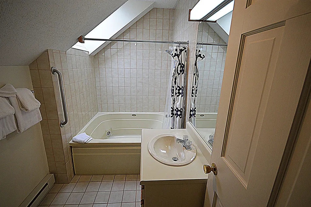 9 Mountain Sun Way Waterville Valley NH 03215