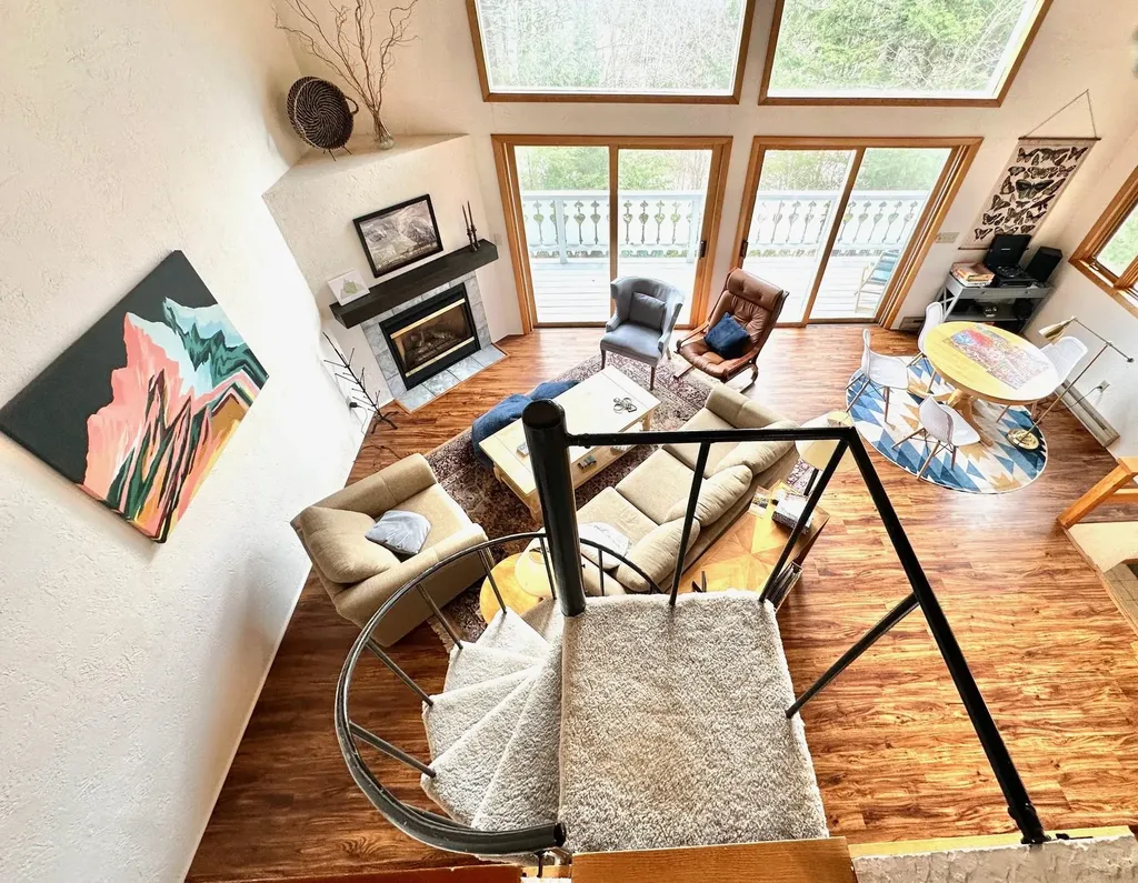 170 Linderhof Strasse Bartlett NH 03812