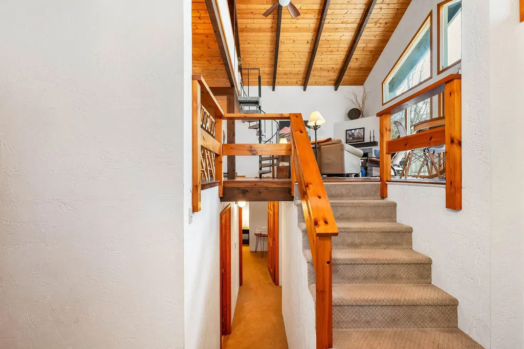 170 Linderhof Strasse Bartlett NH 03812